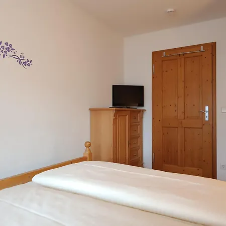 2-raum Krokus - Hallenbad & Sauna Apartment Fischen im Allgaeu