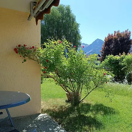 2-raum Krokus - Hallenbad & Sauna Apartment *